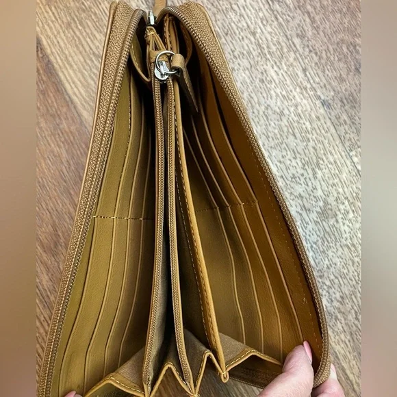 Leather Wristlet Wallet by Liz Claiborne - Picture 10 of 12